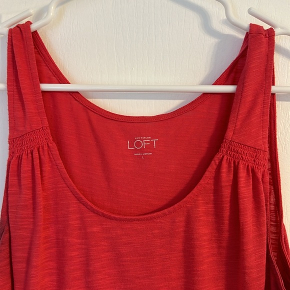 Women’s LOFT Tank - Large - Picture 2 of 3